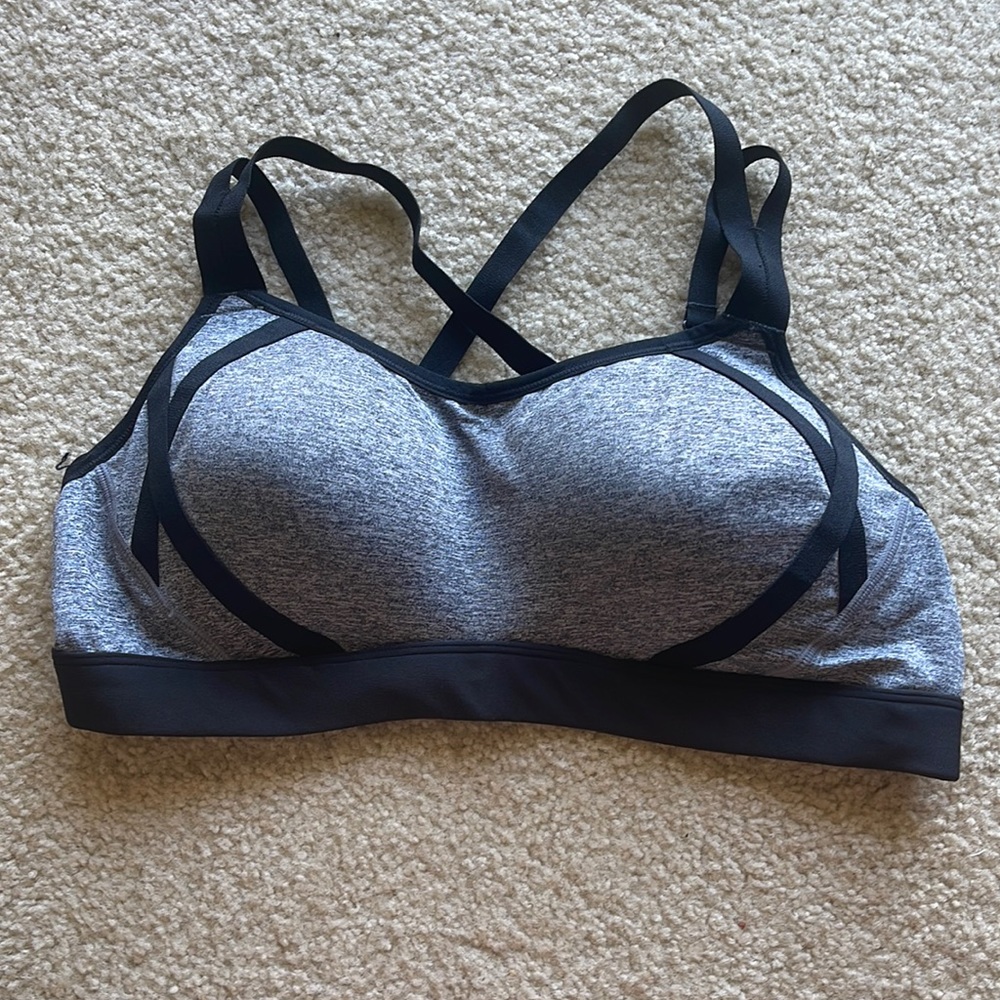 Women’s bcg sports bra sz L NWOT